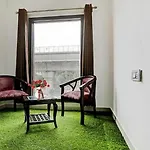 Townhouse West Near Udyog Nagar Metro Station